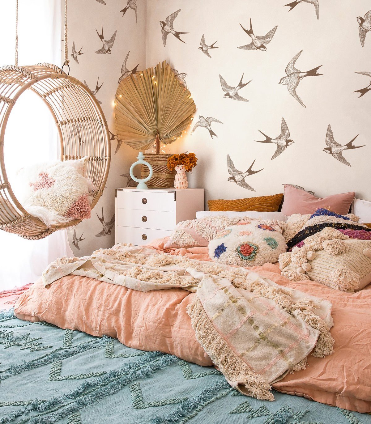 Tapeta Brown Swallow - Wallcolors®