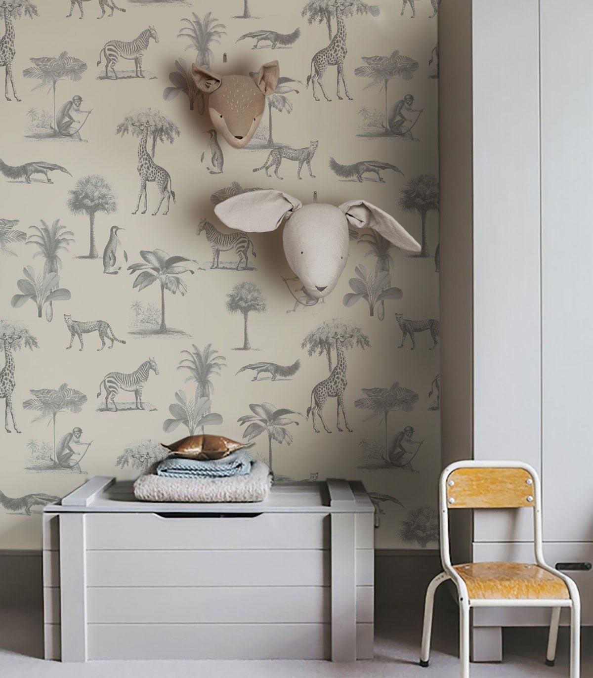 Tapeta Vintage animals beige - Wallcolors®