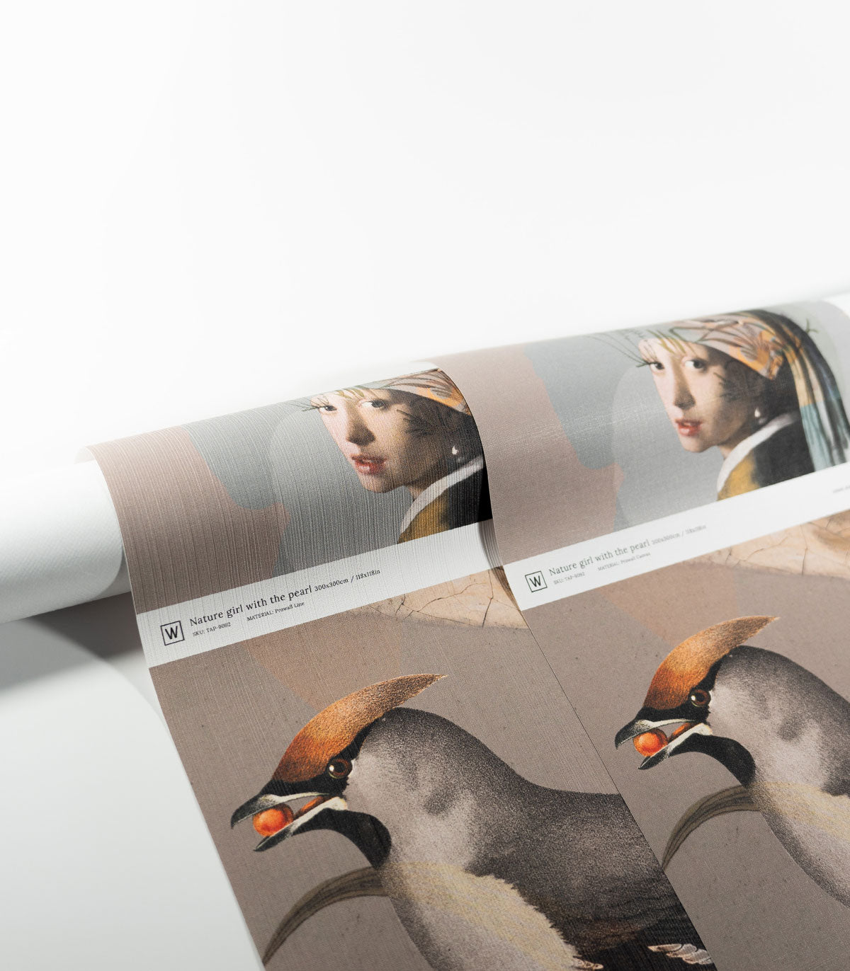 Tapeta Nature girl with the pearl