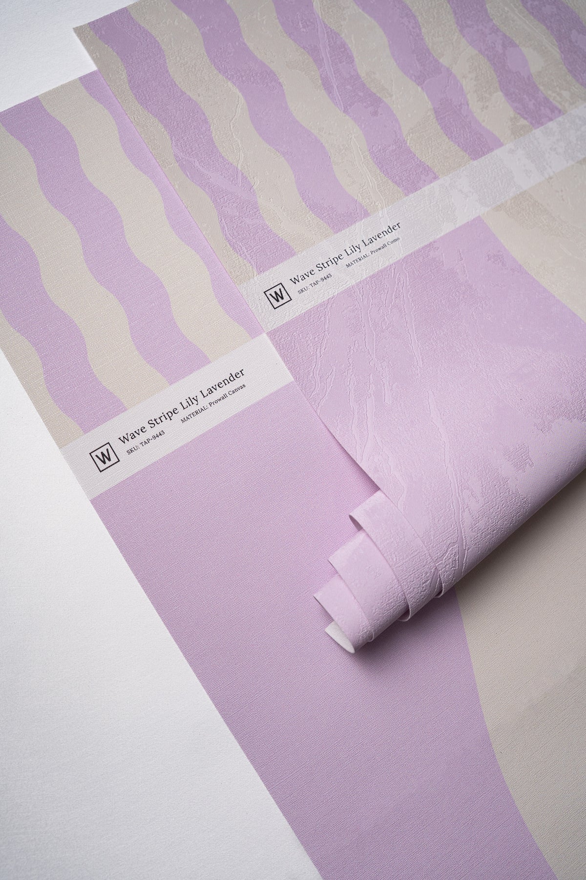 Papier peint Wave Stripe Lily Lavender