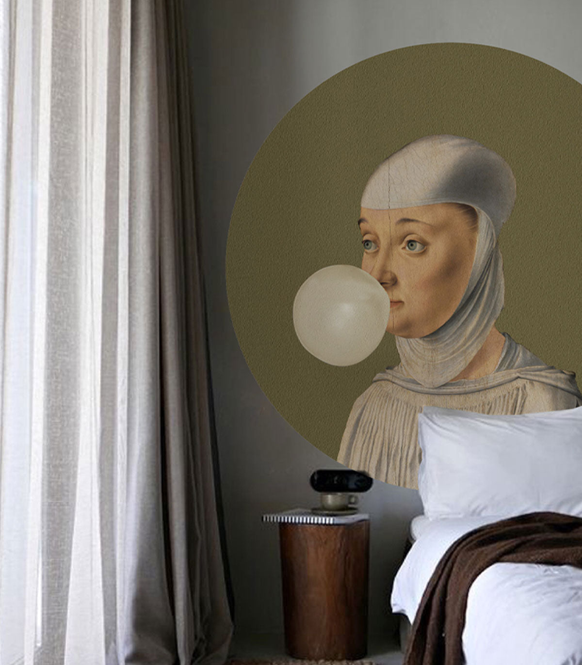 Dots Woman with Bubble Gum Olive