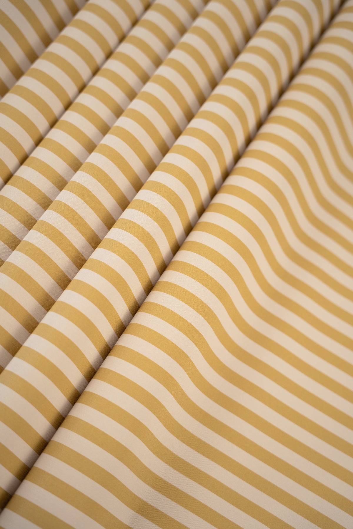 Papier peint Stripe Meadow Mustard