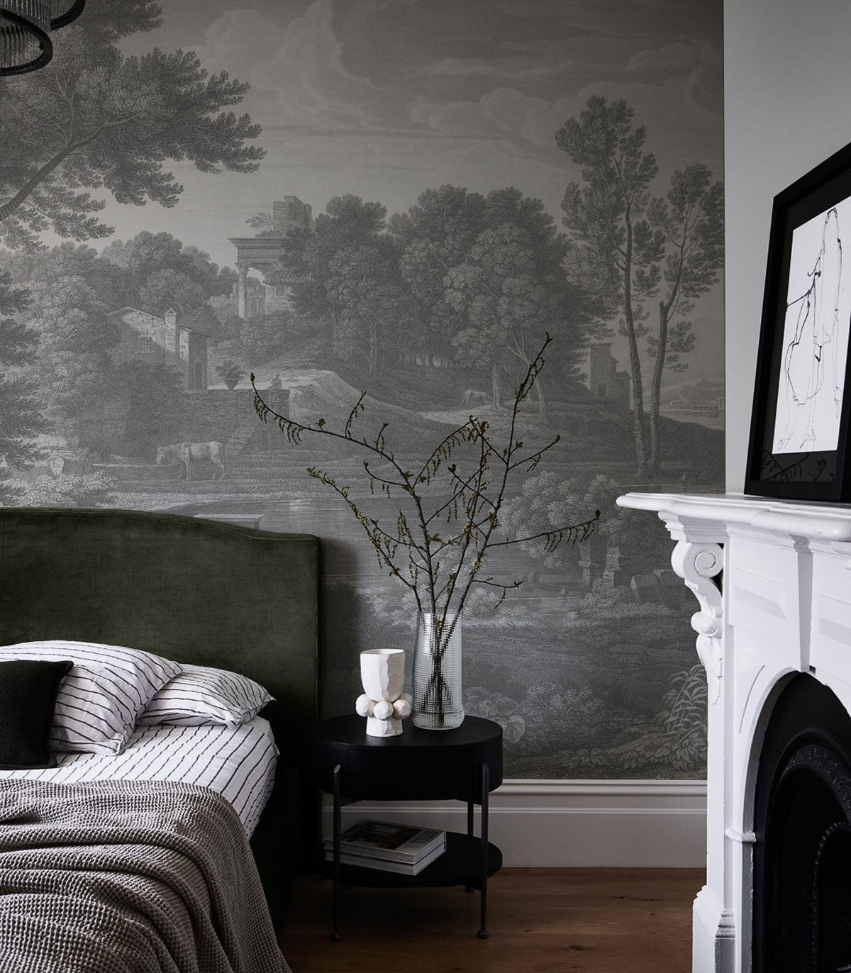 Tapeta Ancient Riverside Grove